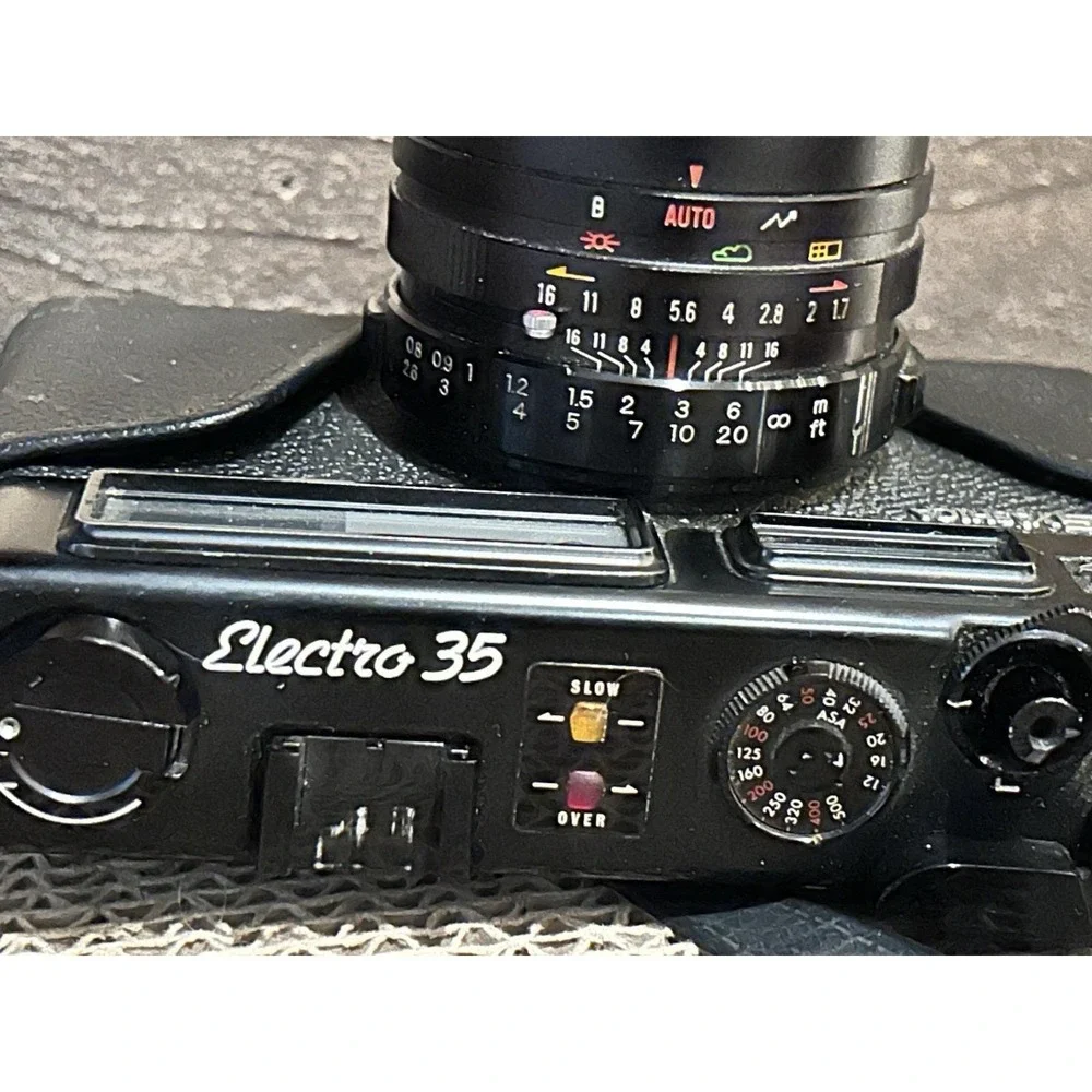 YASHICA ELECTRO 35 GT RANGEFINDER 1.7 Lens Film‎ Camera Not Tested